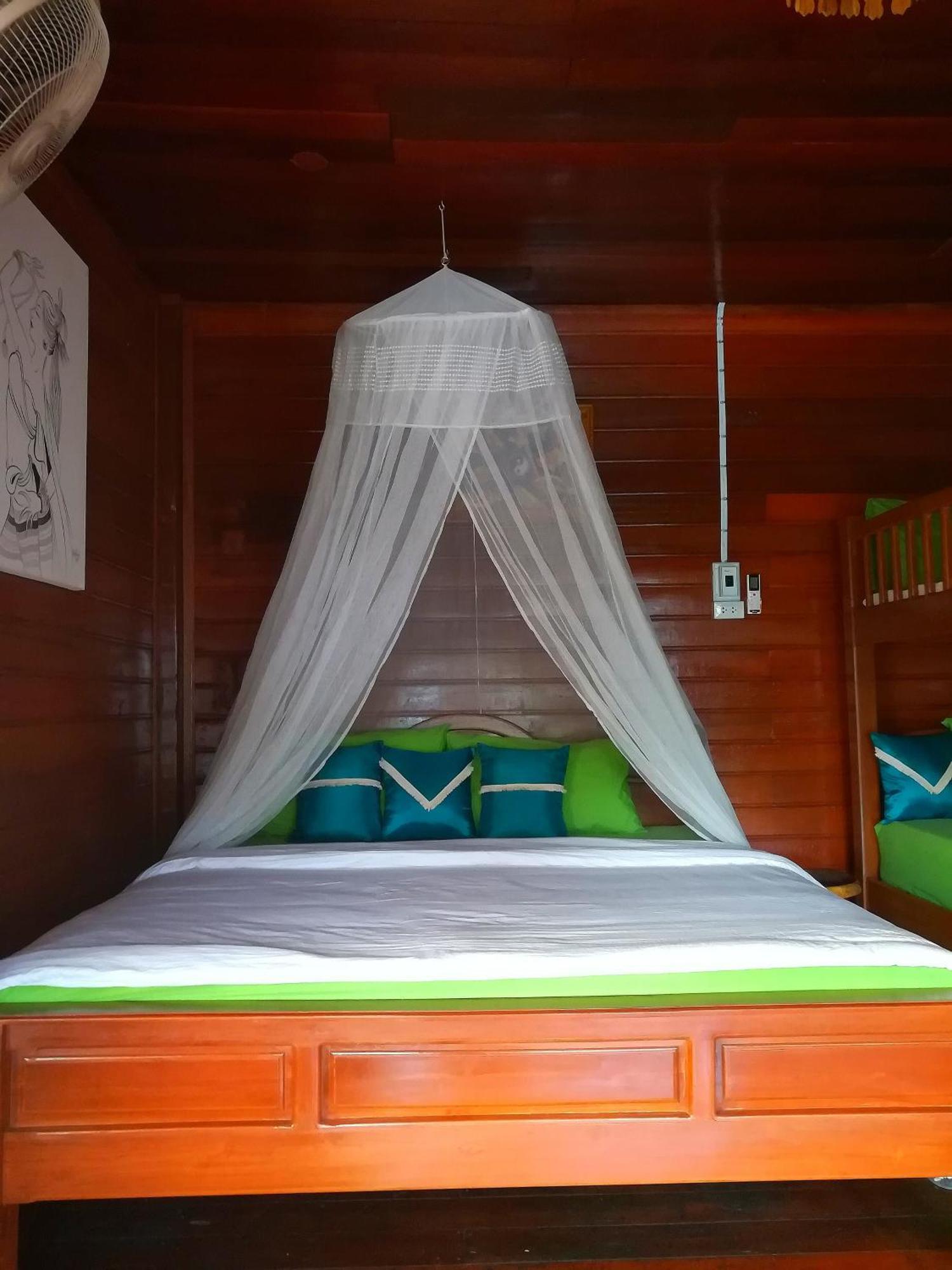 Lampang Lanna Home Phòng bức ảnh