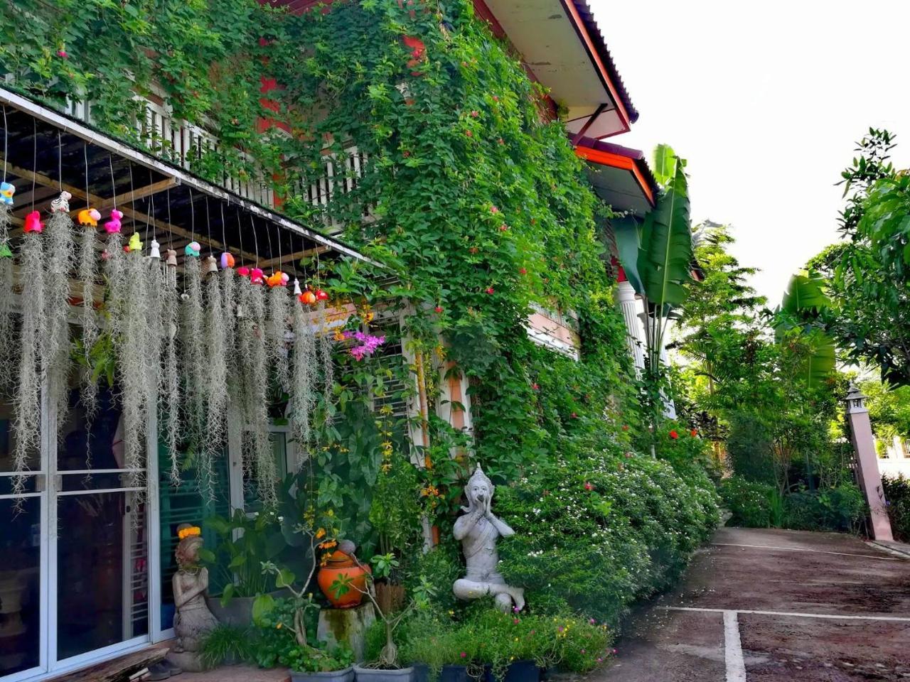 Lampang Lanna Home Ngoại thất bức ảnh
