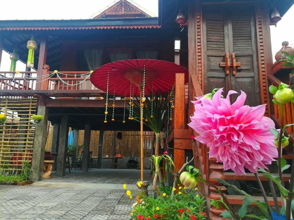 Lampang Lanna Home Ngoại thất bức ảnh